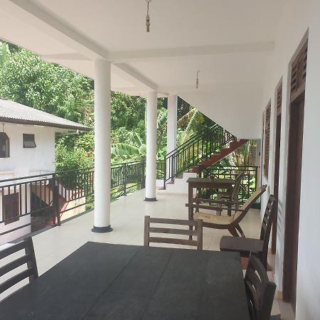 Resident Villa Unawatuna Esterno foto